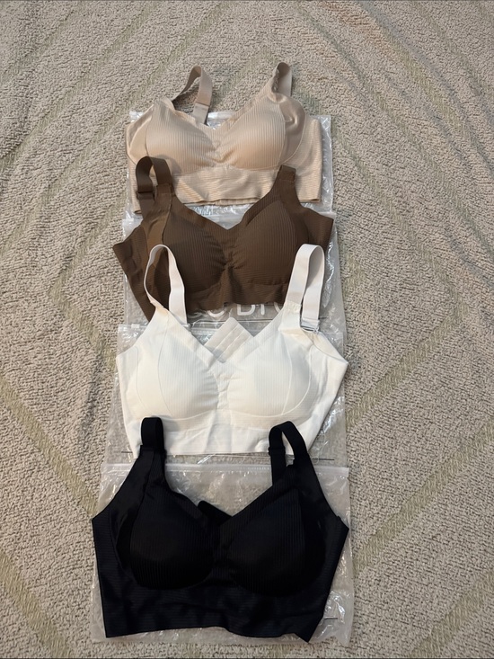 Free Bra Other - NWT 4 Pack Seamless Wireless Comfort Bras Size Medium